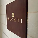 Casa de hóspedes Oronti 4*
