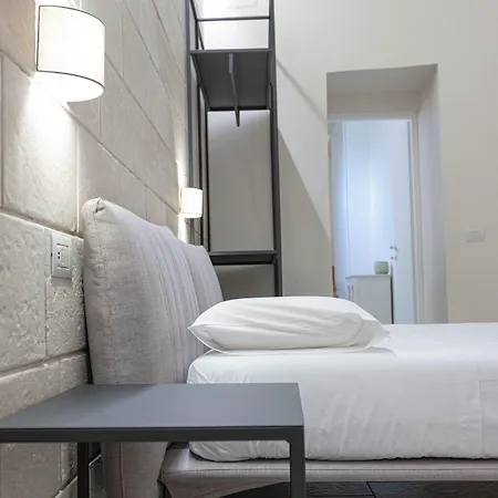 Oronti Gasthuis Lecce
