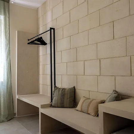 Oronti Gasthuis Lecce